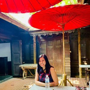 Meet your Posher, Pauline